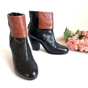 Rag & Bone Classic Newbury Black Cognac Leather Back Zip Chunky Heel Booties